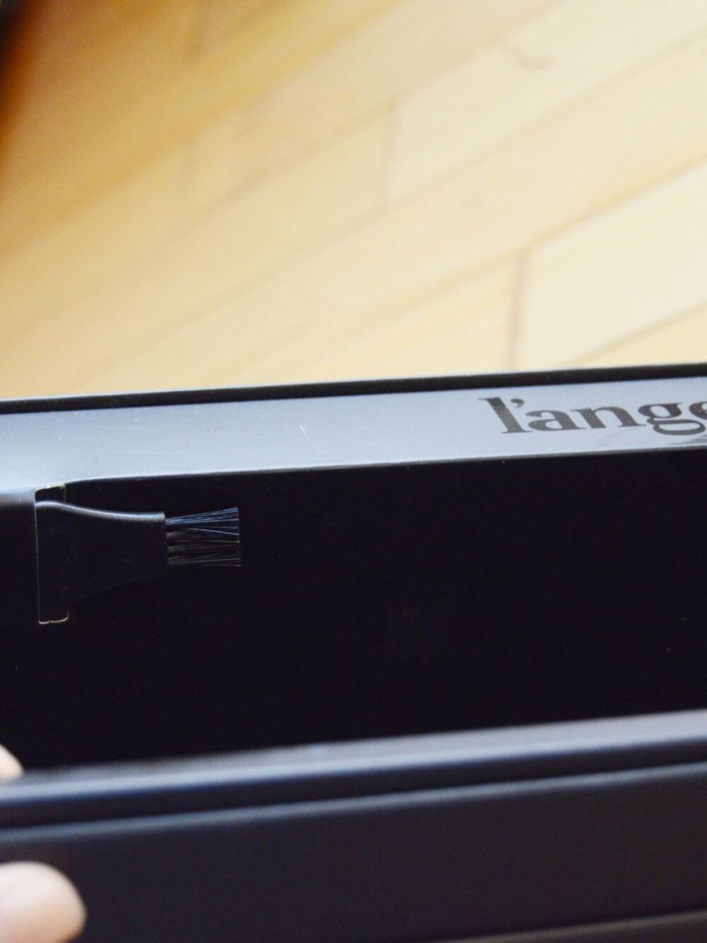 L'ANGE Le Volume 60MM 2-in-1 Titanium Brush Dryer Black - Picture 12 of 14